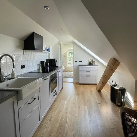 Korter Sea View Old Town *